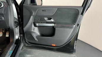 Mercedes-Benz EQB EQB 300 4MATIC AMG LINE