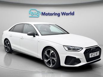 Audi A4 TFSI S LINE BLACK EDITION