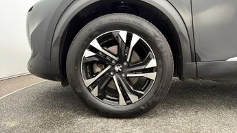 Peugeot E-2008 GT