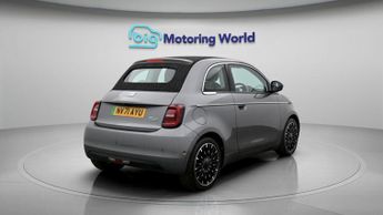 Fiat 500e C LA PRIMA