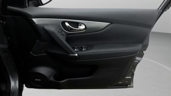 Nissan Qashqai DIG-T TEKNA DCT