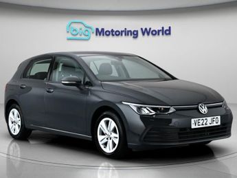 Volkswagen Golf LIFE TSI
