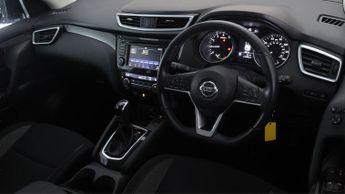 Nissan Qashqai DIG-T ACENTA PREMIUM DCT