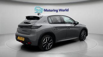Peugeot 208 GT PREMIUM