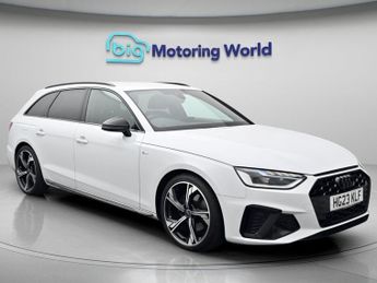 Audi A4 AVANT TFSI S LINE BLACK EDITION