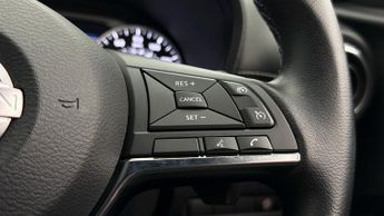 Nissan Juke DIG-T N-CONNECTA DCT