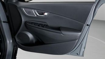 Hyundai KONA PREMIUM SE