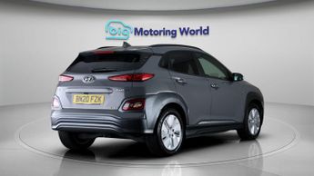 Hyundai KONA PREMIUM SE