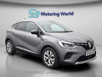 Renault Captur ICONIC TCE