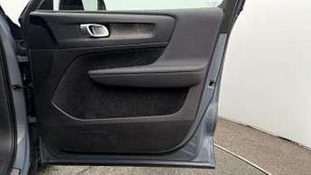 Volvo XC40 RECHARGE CORE