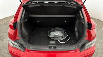 Hyundai KONA PREMIUM