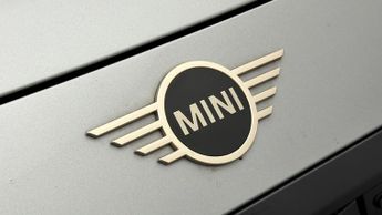 MINI Electric Countryman E CLASSIC