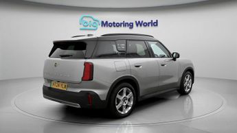 MINI Electric Countryman E CLASSIC