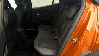 Peugeot E-2008 GT PREMIUM