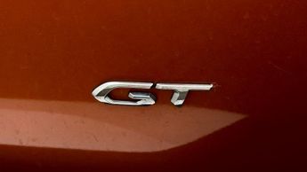 Peugeot E-2008 GT PREMIUM