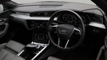 Audi e-tron QUATTRO S LINE