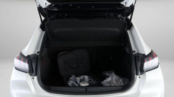 Peugeot E-208 GT PREMIUM