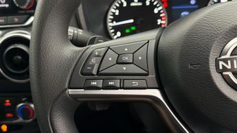 Nissan Juke DIG-T ACENTA DCT