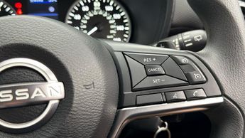 Nissan Juke DIG-T ACENTA DCT