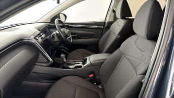 Hyundai TUCSON T-GDI SE CONNECT DCT