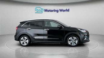 Kia Niro 4 PLUS
