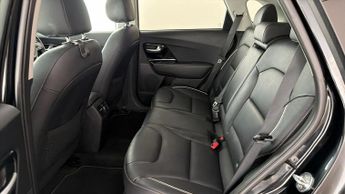 Kia Niro 4 PLUS