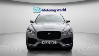 Jaguar F-PACE CHEQUERED FLAG AWD