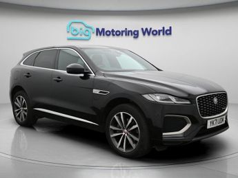 Jaguar F-Pace R-DYNAMIC SE