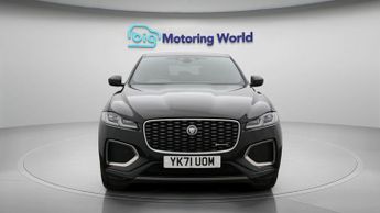 Jaguar F-PACE R-DYNAMIC SE