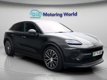 Porsche Macan 4