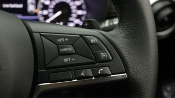Nissan Juke DIG-T N-CONNECTA DCT