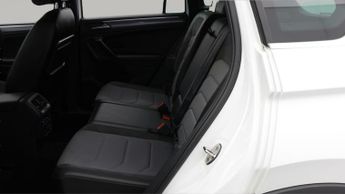 Volkswagen Tiguan R-LINE TECH TDI 4MOTION DSG