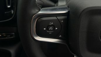 Volvo XC40 RECHARGE PLUS