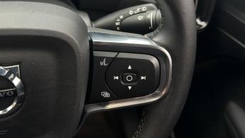 Volvo XC40 RECHARGE PLUS
