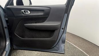 Volvo XC40 RECHARGE PLUS
