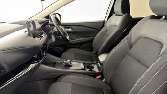 Nissan Qashqai DIG-T N-CONNECTA DCT