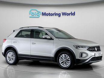 Volkswagen T-Roc LIFE TSI