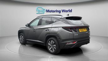 Hyundai TUCSON T-GDI SE CONNECT DCT