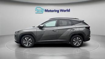 Hyundai TUCSON T-GDI SE CONNECT DCT
