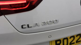 Mercedes-Benz CLA CLA 200 AMG LINE PREMIUM