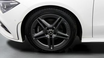 Mercedes-Benz CLA CLA 180 AMG LINE