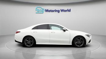 Mercedes-Benz CLA CLA 180 AMG LINE