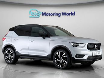 Volvo XC40 T3 R-DESIGN PRO