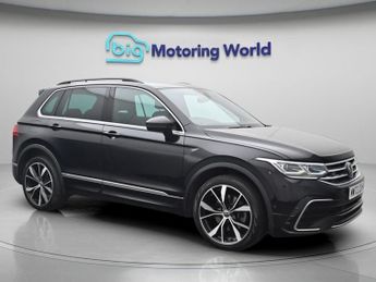 Volkswagen Tiguan R-LINE TSI DSG