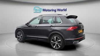 Volkswagen Tiguan R-LINE TSI DSG