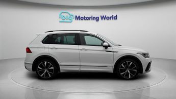 Volkswagen Tiguan R-LINE TSI DSG