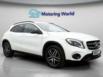 Mercedes GLA GLA 180 URBAN EDITION