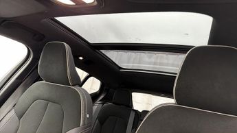Volvo XC40 RECHARGE TWIN ULTIMATE AWD