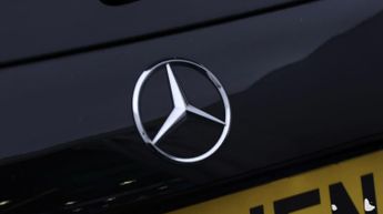 Mercedes-Benz C Class C 200 AMG LINE PREMIUM