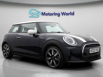 MINI Hatch COOPER EXCLUSIVE